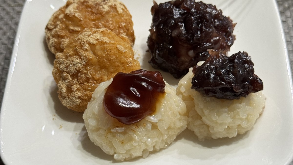 完成したべちゃべちゃご飯のおはぎ風3種